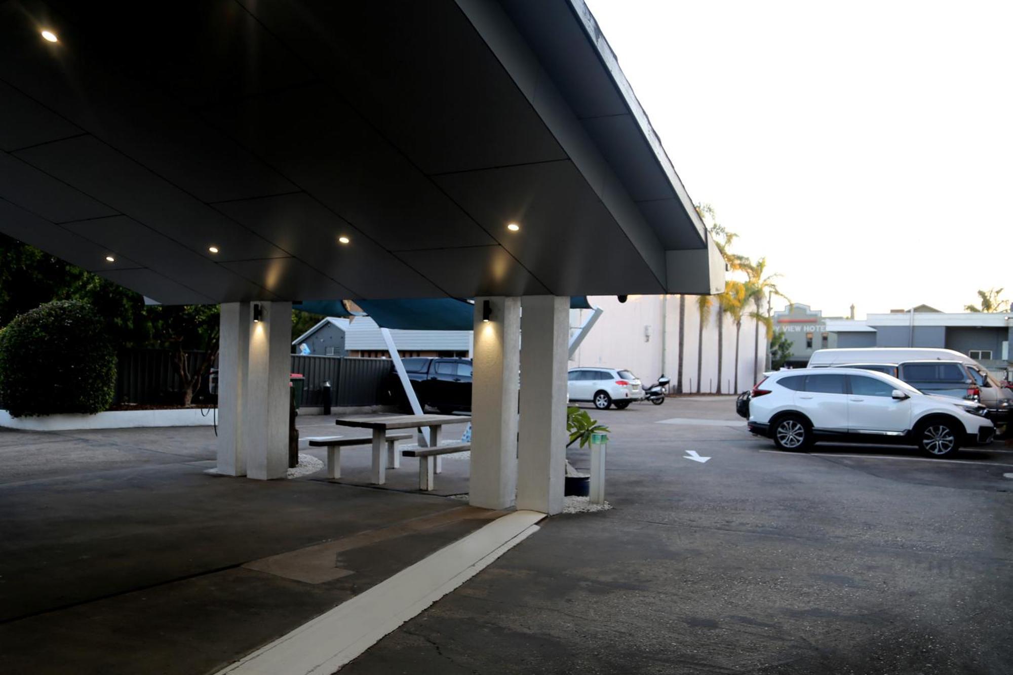 בייטמנס ביי Zorba Waterfront Motel מראה חיצוני תמונה