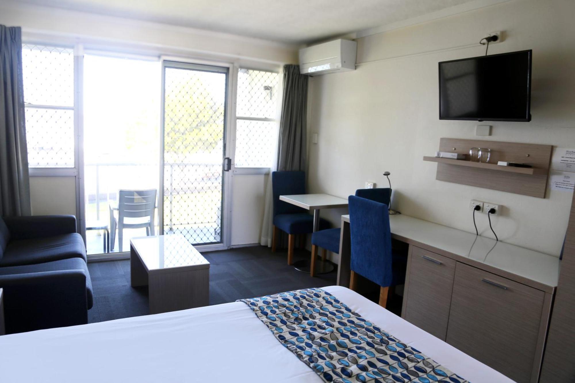 בייטמנס ביי Zorba Waterfront Motel מראה חיצוני תמונה