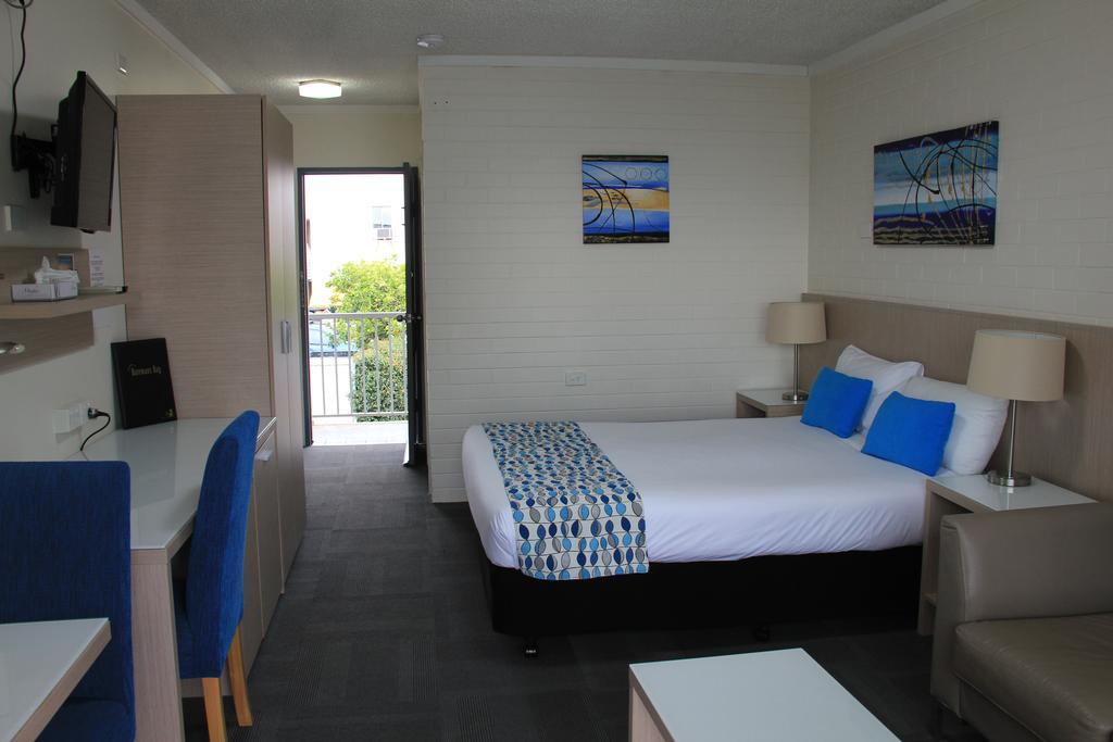 בייטמנס ביי Zorba Waterfront Motel מראה חיצוני תמונה